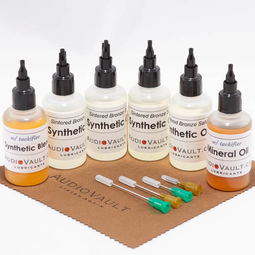 thumbnail image 2 of AudioVault 30ml Sintered Bronze Bearing Oil For Turntables - ISO 46 Synthetic - LUE46-30 2 of 5